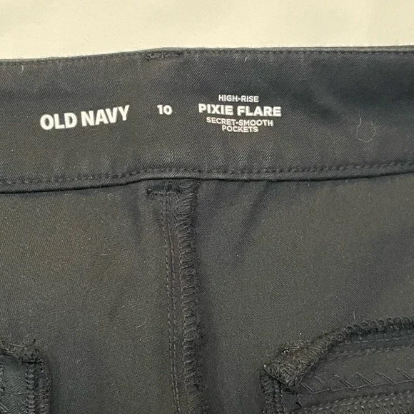 Old Navy Black Women's Pixie Flare High Rise Trousers, Sz 10 - Picture 4 of 11